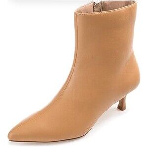 NWT a new day Womens Arely Faux Leather Pointed Toe Ankle Boots size 8 Tan zip